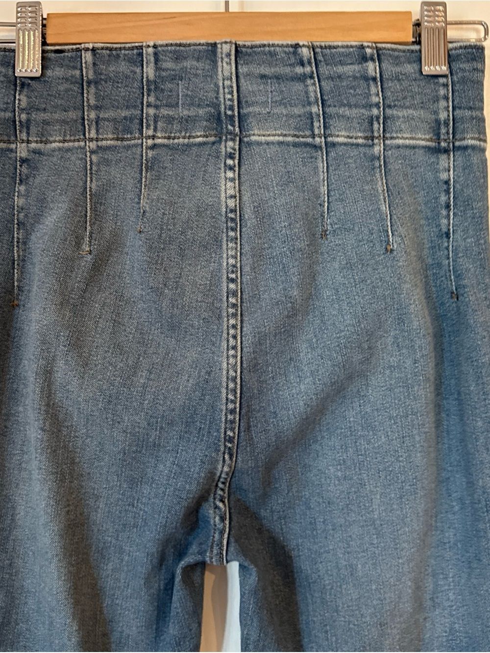 Free People We The Free High-Rise Jayde Flare Jeans in Medium Blue Wash | Sz 26 - Picture 5 of 12